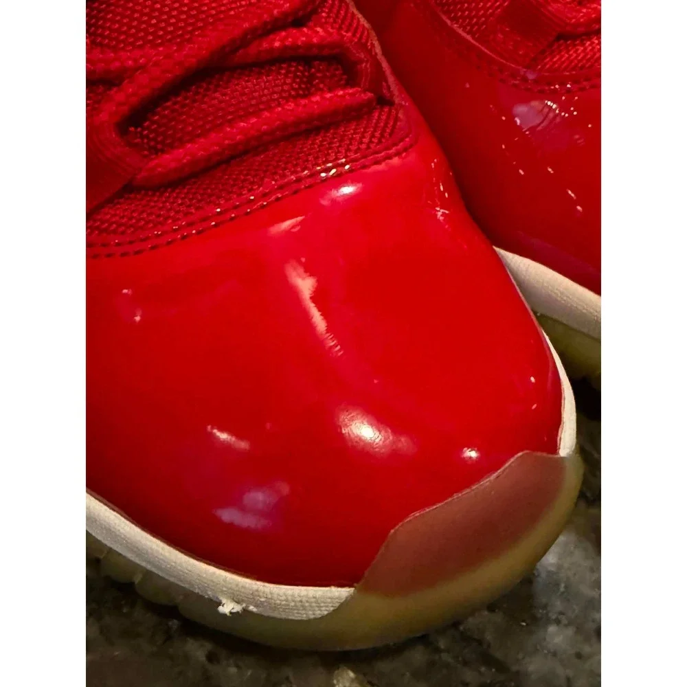 Jordan 11 Retro‎ Win Like 96 Gym Red Black White 378037-623 Mens 9.5